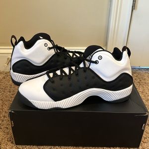 Size 11.5 black and white Jordan Jumpman Team 2